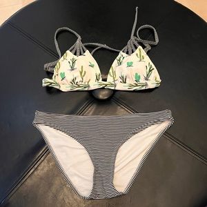 Xhilaration Swim Suit